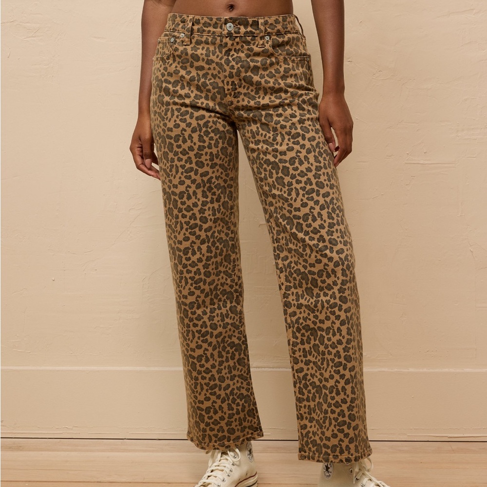American Eagle Outfitters Leopard Print Jeans